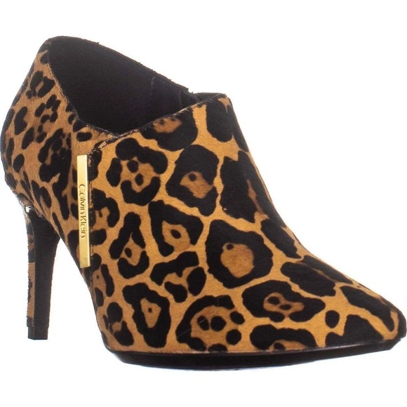 NEW Calvin Klein Jeanna Booties Leopard Print Calf Hair size 7 Quiet Luxury - Picture 1 of 7